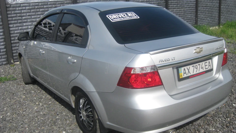 Chevrolet Aveo Sedan 2