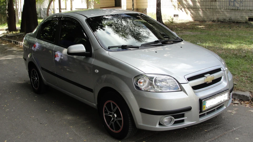 Chevrolet Aveo Sedan 2