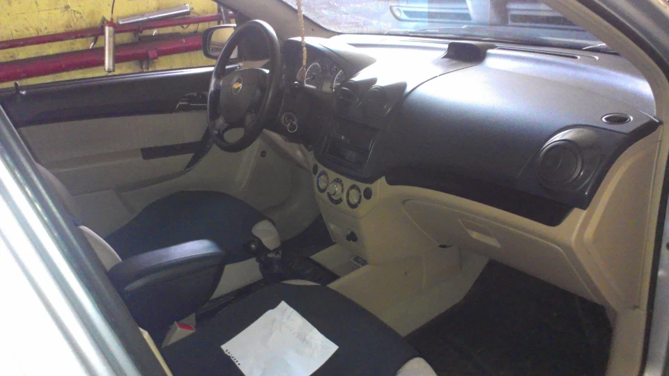 Chevrolet Aveo Sedan 3