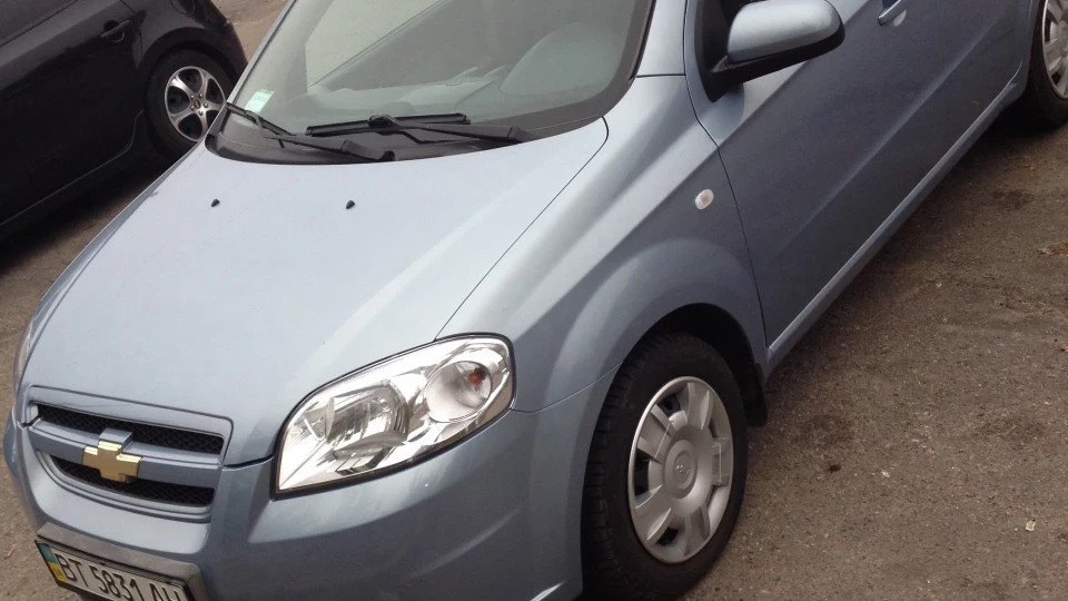 Chevrolet Aveo Sedan 2