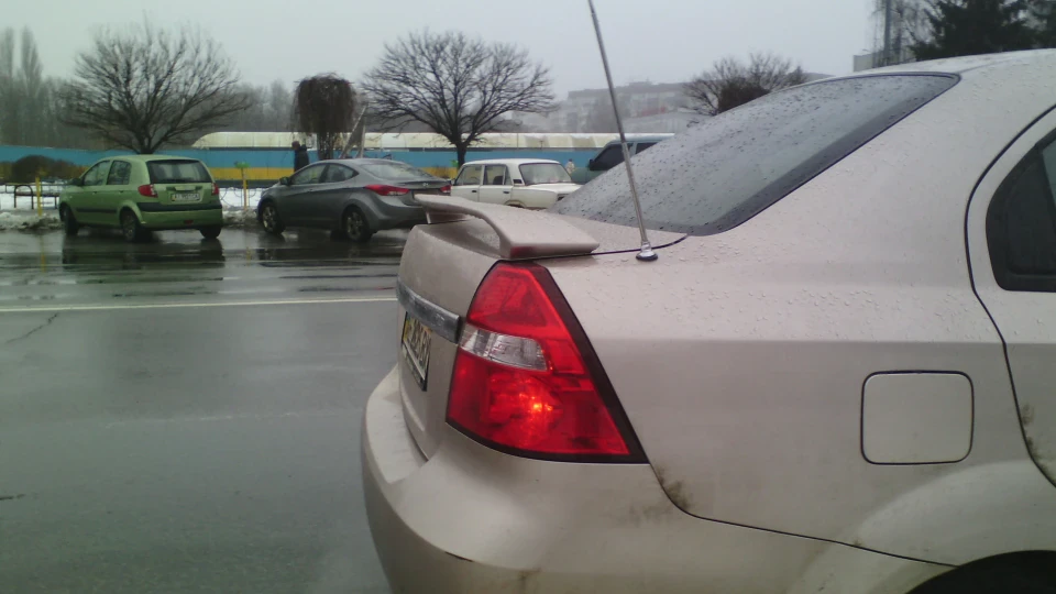 Chevrolet Aveo Sedan 3