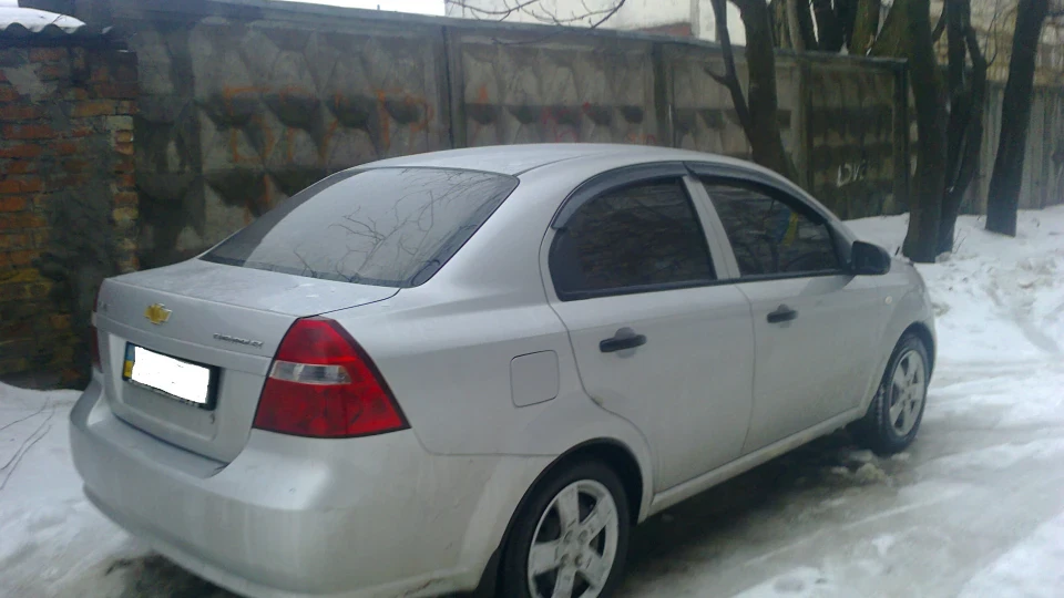 Chevrolet Aveo Sedan 4