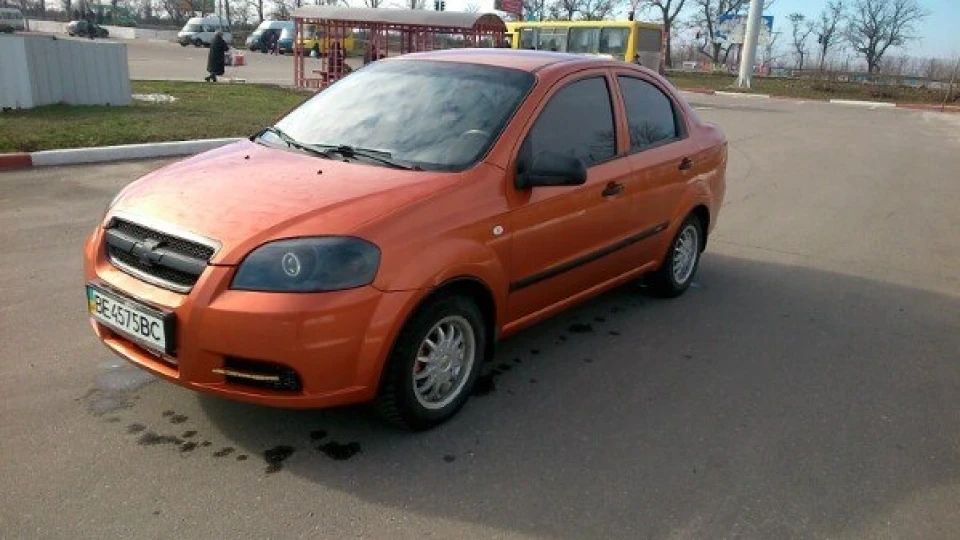 Chevrolet Aveo Sedan 3
