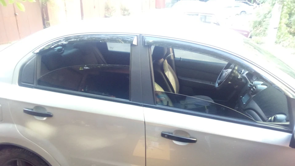 Chevrolet Aveo Sedan 3