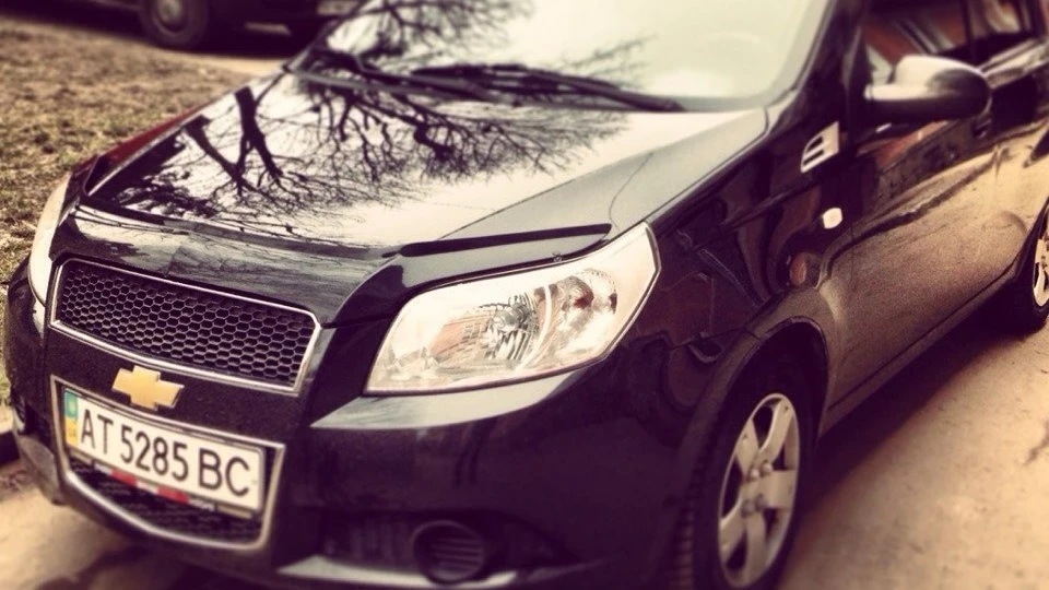Chevrolet Aveo Sedan 1.5 hatchback 2