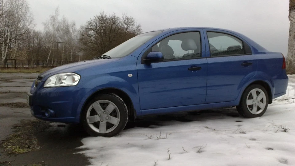 Chevrolet Aveo Sedan 1.5 LS 2