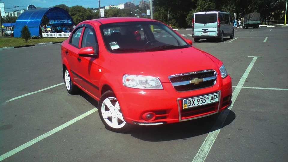 Chevrolet Aveo Sedan 1.5 LS 2