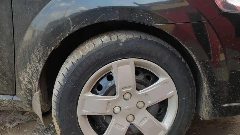 Chevrolet Aveo Sedan 1.5 LS