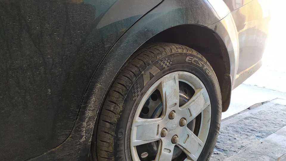 Chevrolet Aveo Sedan 1.5 LS 4