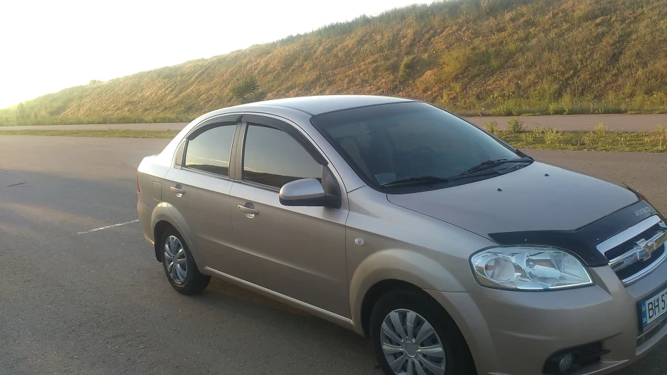 Chevrolet Aveo Sedan 1.6 16v 5