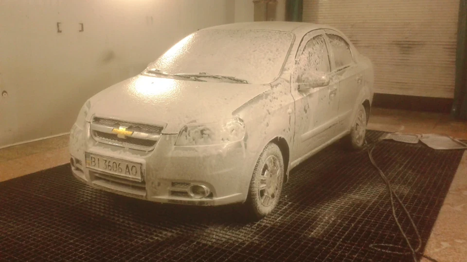 Chevrolet Aveo Sedan 16" 4