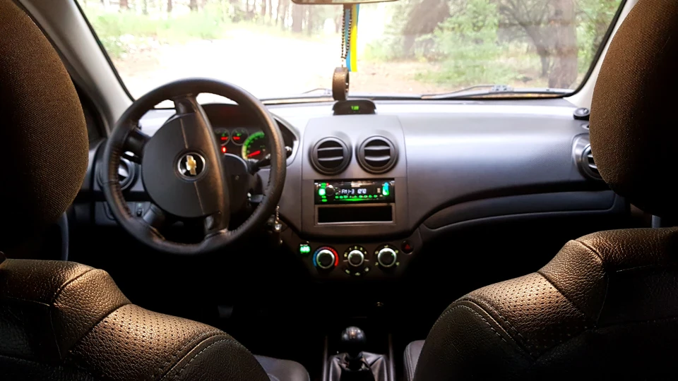 Chevrolet Aveo Sedan Avatar 5