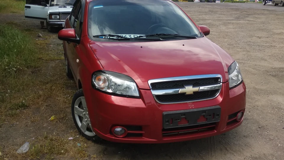 Chevrolet Aveo Sedan АВЕЧКА ЧЕРВОНИЙ МЕТАЛІК 4