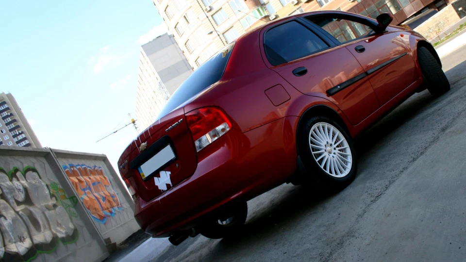 Chevrolet Aveo Sedan Aveolution VIII:) 4