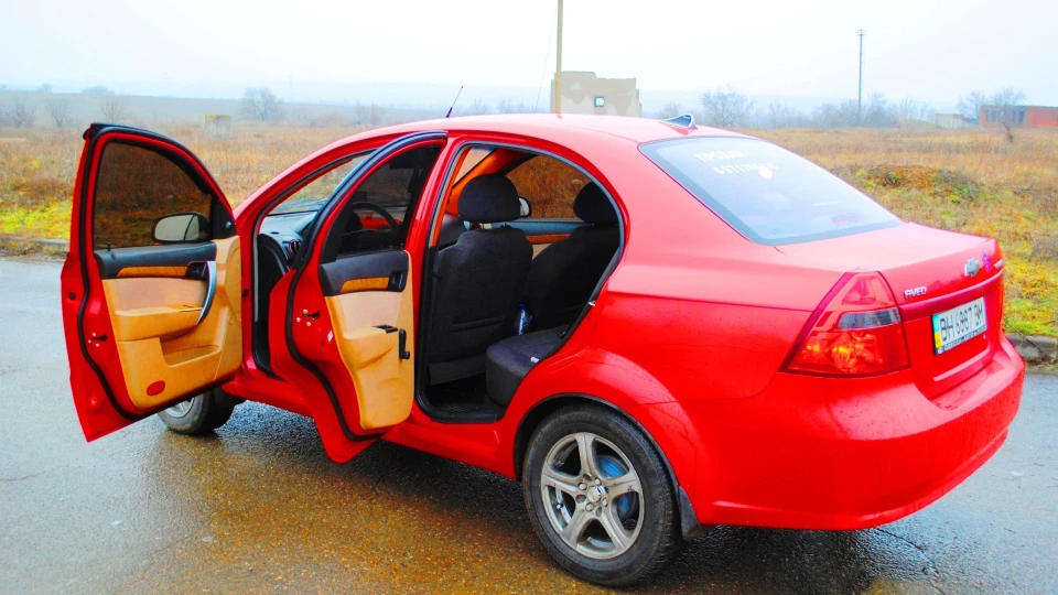 Chevrolet Aveo Sedan Бедренька 5