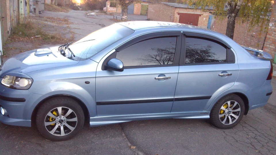 Chevrolet Aveo Sedan "Blue metall" 2