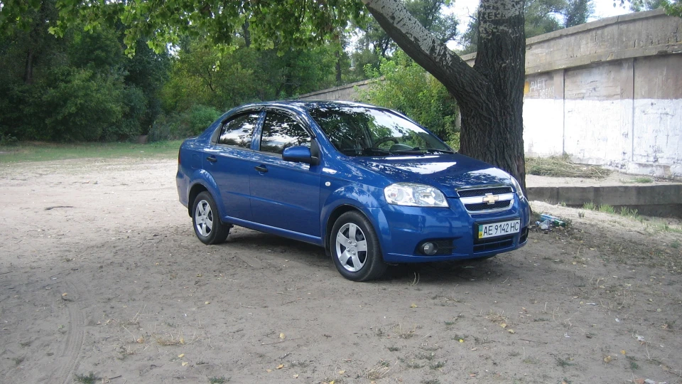 Chevrolet Aveo Sedan BLUE Swallow 5