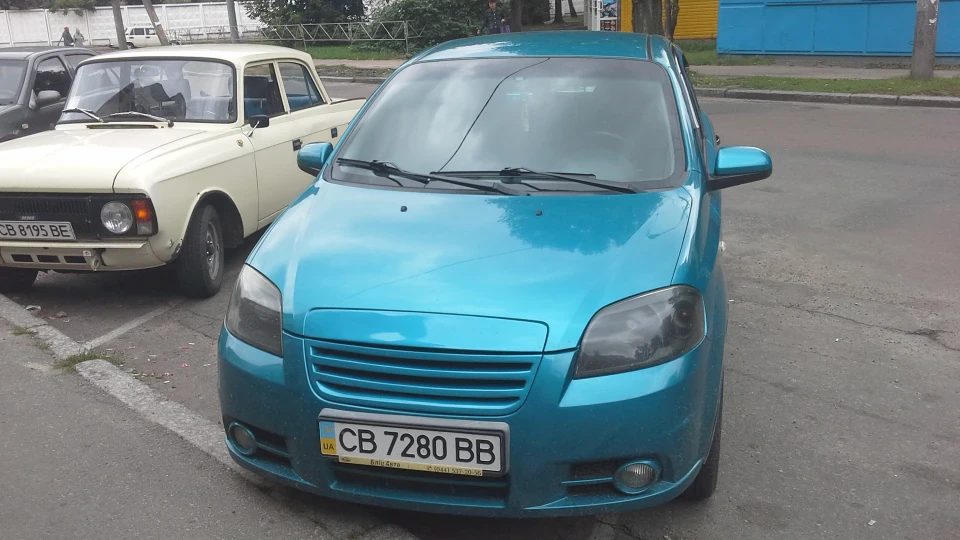 Chevrolet Aveo Sedan Бриз 2