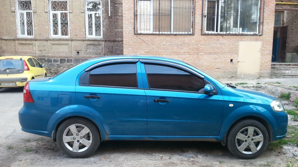 Chevrolet Aveo Sedan Carribean blue 2