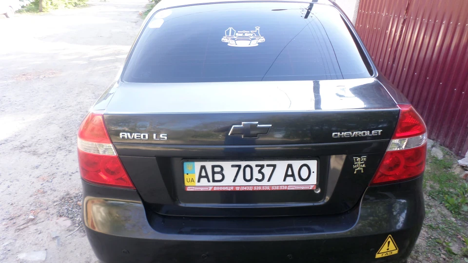 Chevrolet Aveo Sedan Чорна ніга 2