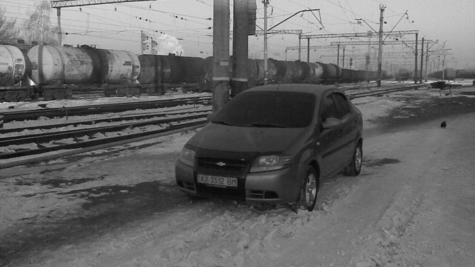 Chevrolet Aveo Sedan - Crazy Orange 5