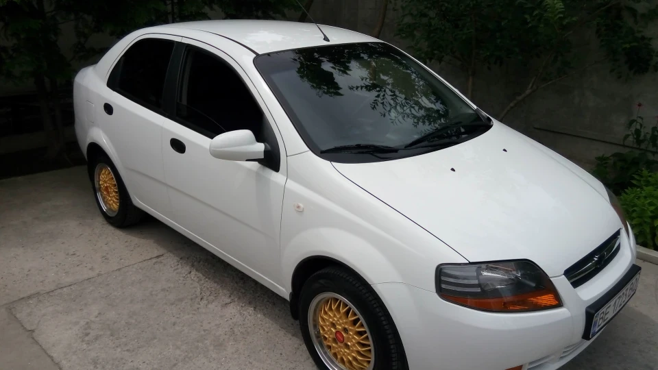 Chevrolet Aveo Sedan CRUSADER