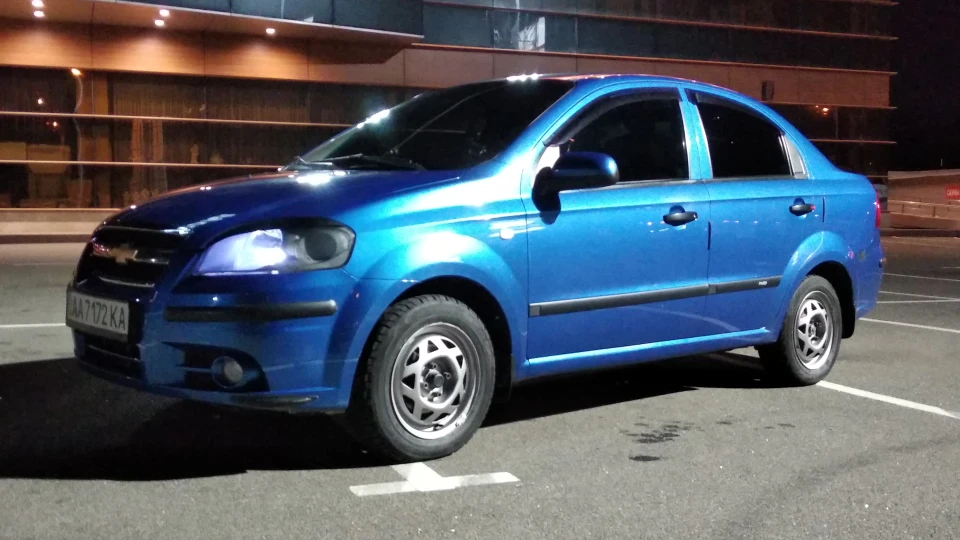 Chevrolet Aveo Sedan LS Авешка 3