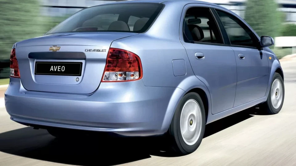 Chevrolet Aveo Sedan LS Шеврик