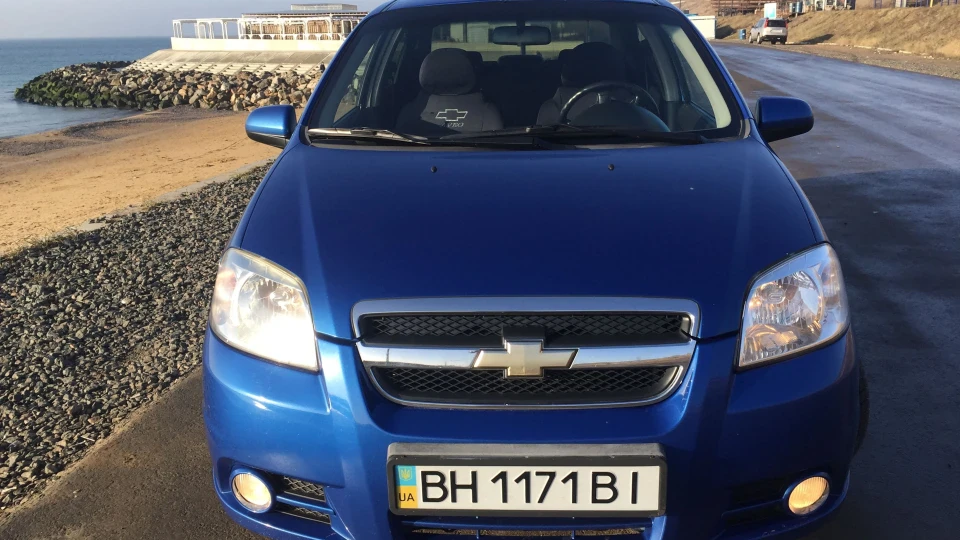 Chevrolet Aveo Sedan LS 2