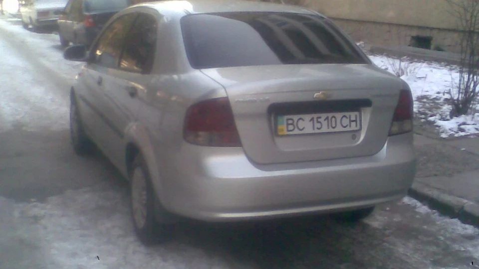 Chevrolet Aveo Sedan LS 2