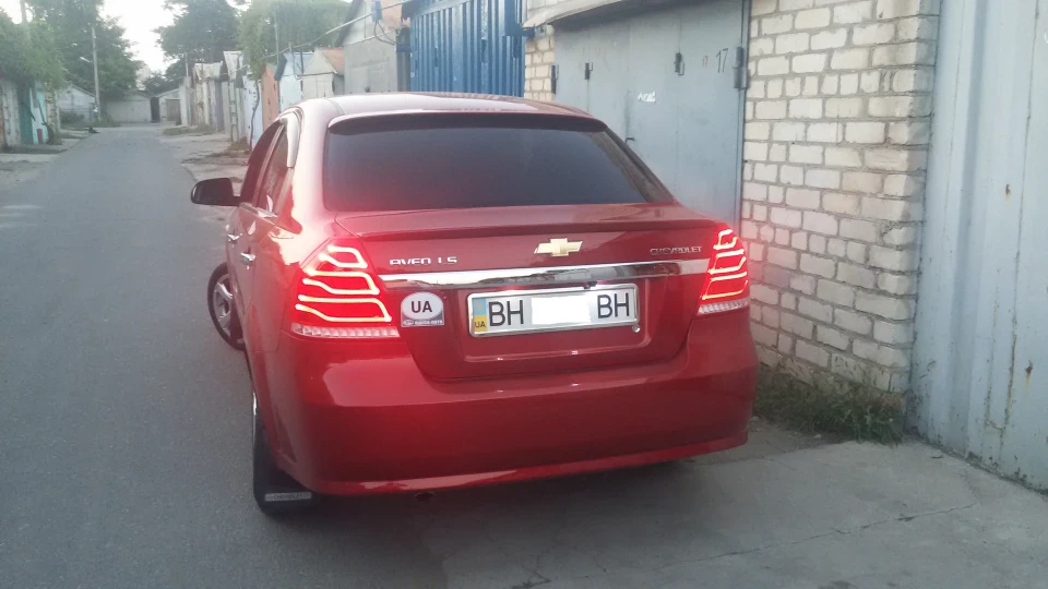 Chevrolet Aveo Sedan LS 2