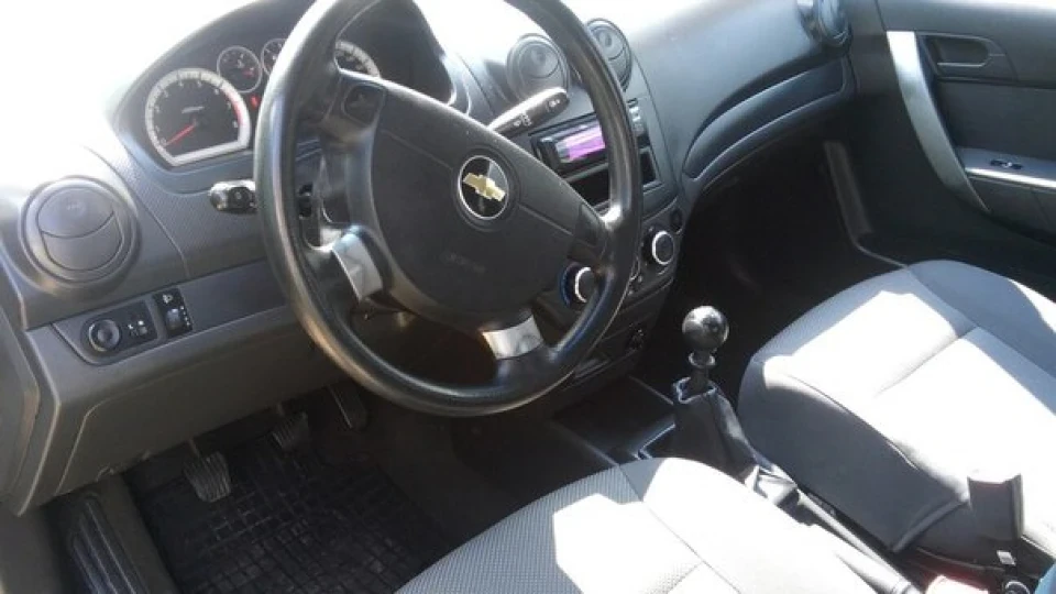 Chevrolet Aveo Sedan ls