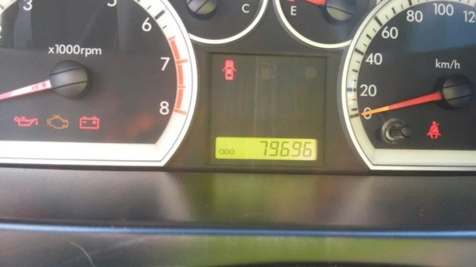Chevrolet Aveo Sedan ls 3