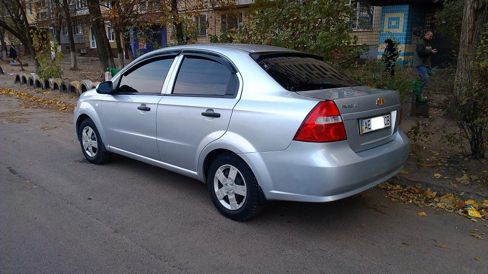 Chevrolet Aveo Sedan LT 1.5 Автомат 5