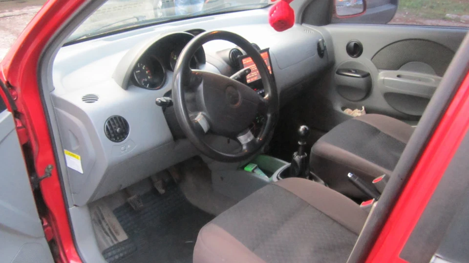 Chevrolet Aveo Sedan LT T-200 5