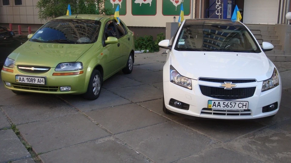 Chevrolet Aveo Sedan LT 3