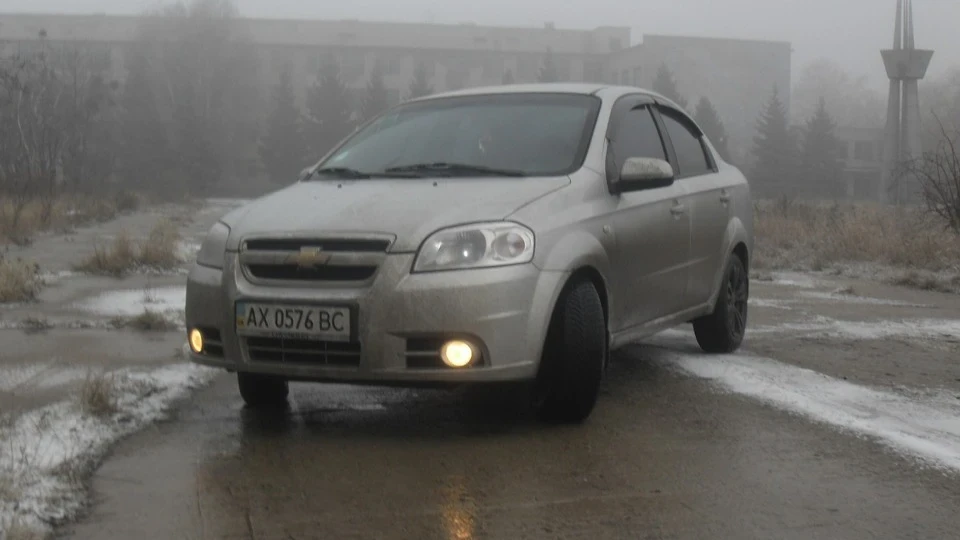 Chevrolet Aveo Sedan LT 3