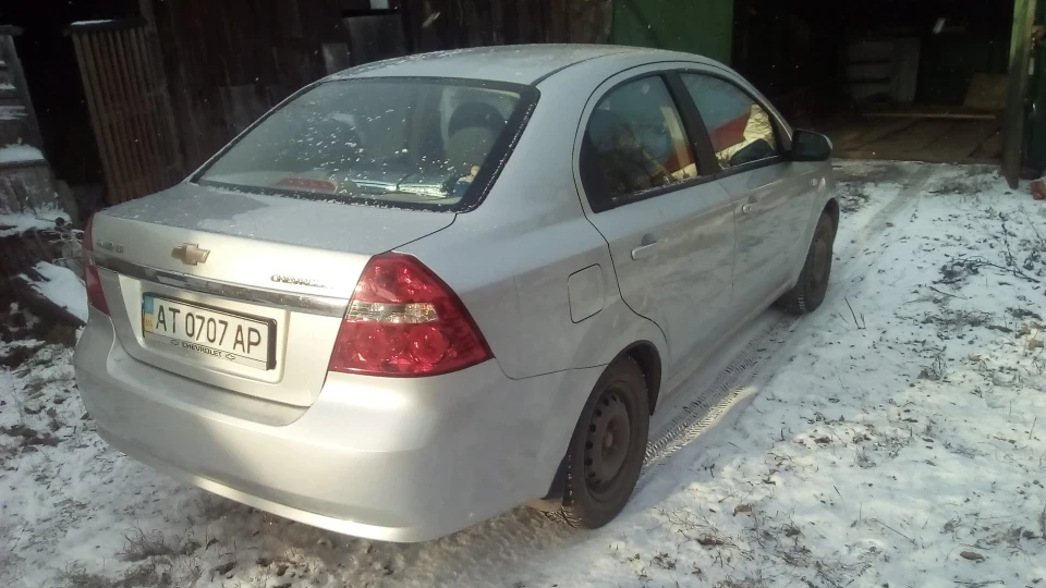 Chevrolet Aveo Sedan LT 3