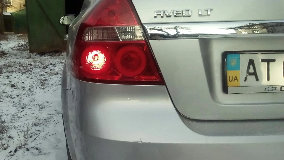 Chevrolet Aveo Sedan LT 5