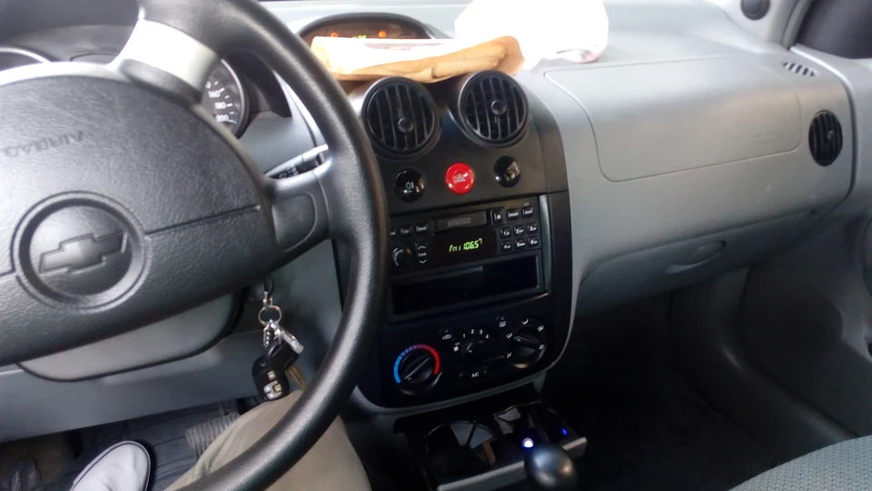 Chevrolet Aveo Sedan LTшечка 3