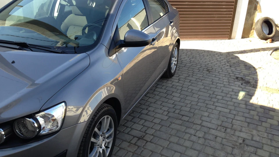 Chevrolet Aveo Sedan моя соничка)