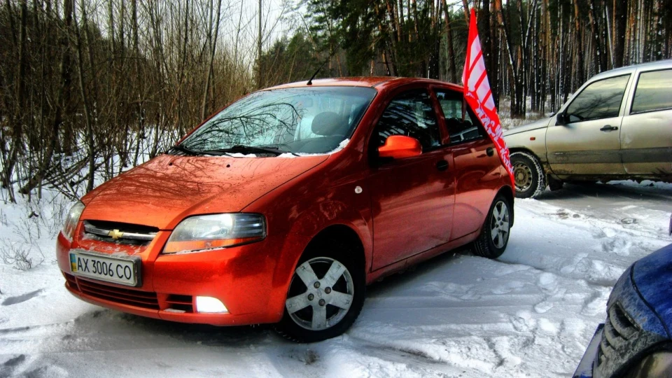 Chevrolet Aveo Sedan Orange Style of Life 3