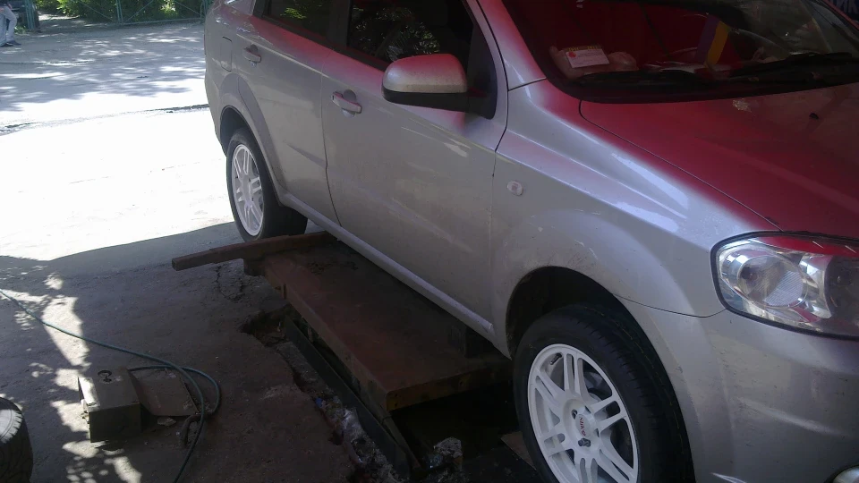 Chevrolet Aveo Sedan RS 5