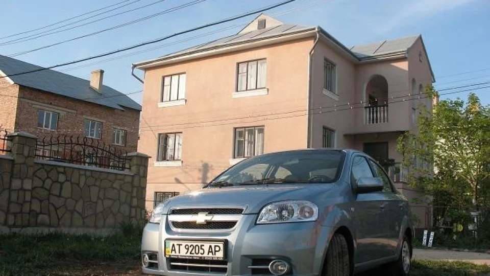 Chevrolet Aveo Sedan літак 5