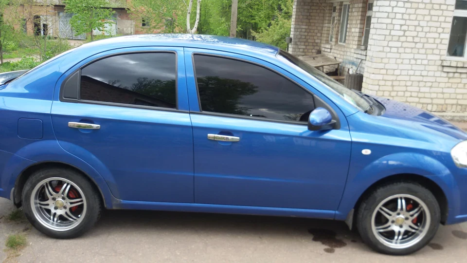Chevrolet Aveo Sedan Sedan LS 2