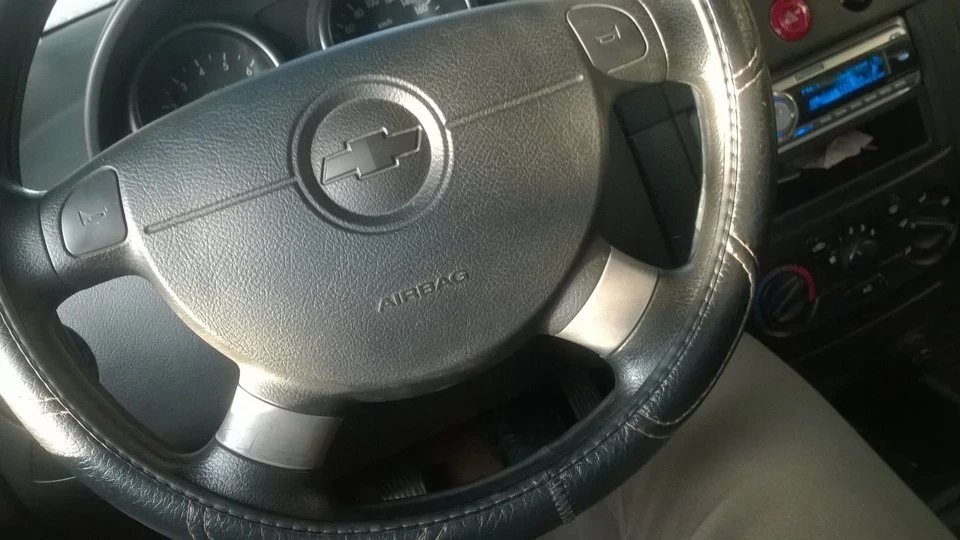 Chevrolet Aveo Sedan Шеврик 3