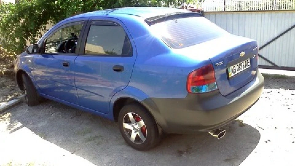 Chevrolet Aveo Sedan Шеврик 2