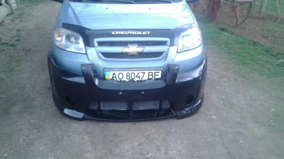 Chevrolet Aveo Sedan шикарна 4