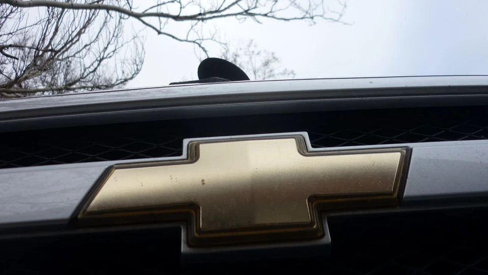 Chevrolet Aveo Sedan Silver-Хрестоносець 3