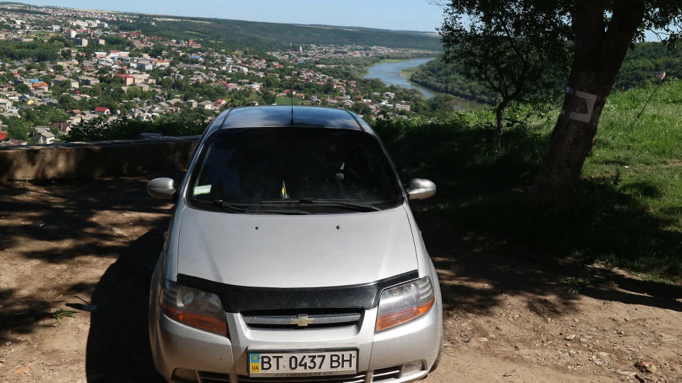 Chevrolet Aveo Sedan _Silvery_ 5